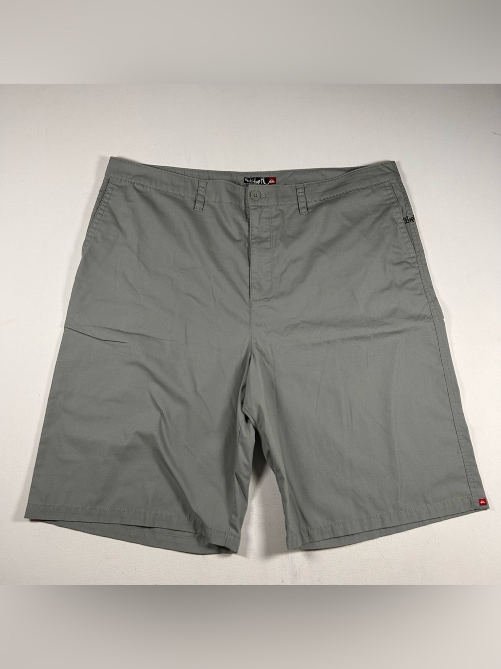 Vintage Y2k Quiksilver 42 Grey Chino Shorts Hybrid Surf Wear Lightweight